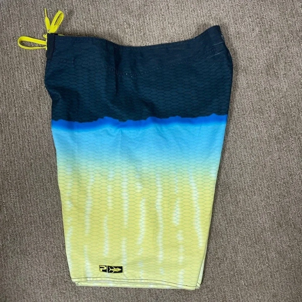 Pelagic tuna boardshorts